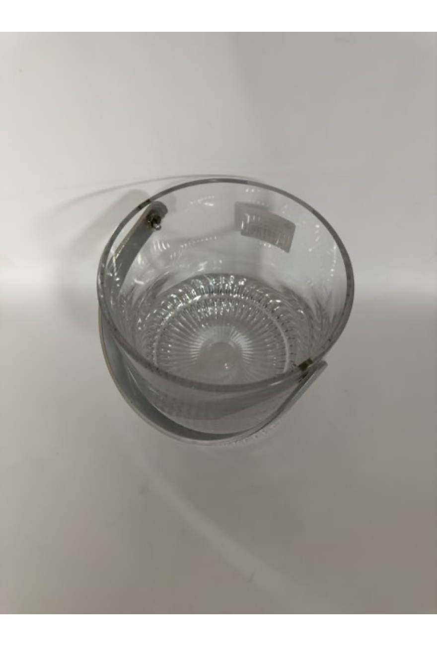 Glasskål til isterninger